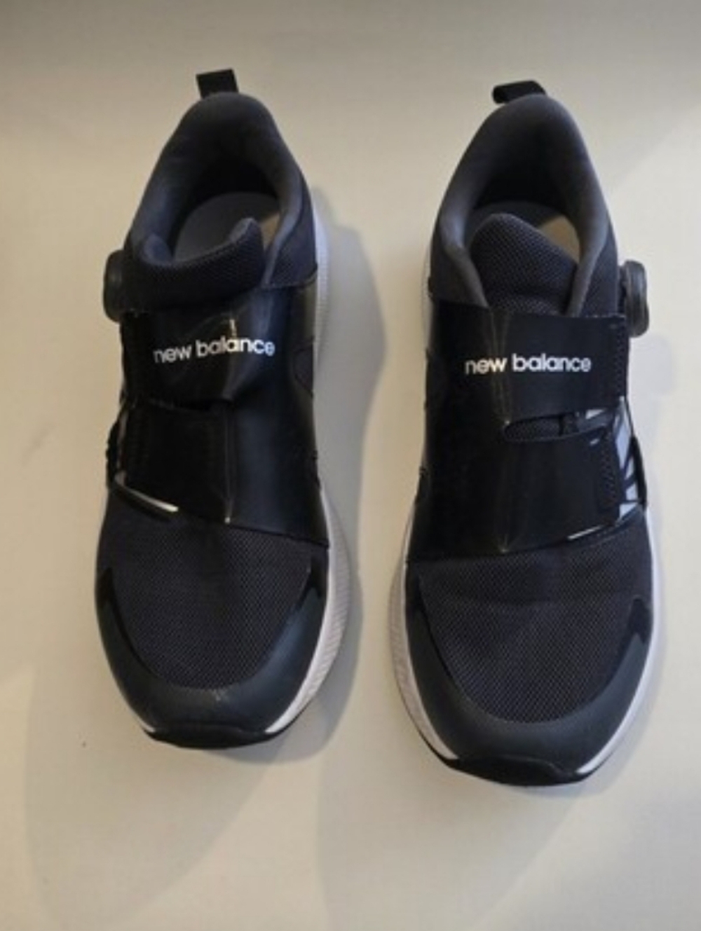 New Balance Kids 5.5 Black Shoes